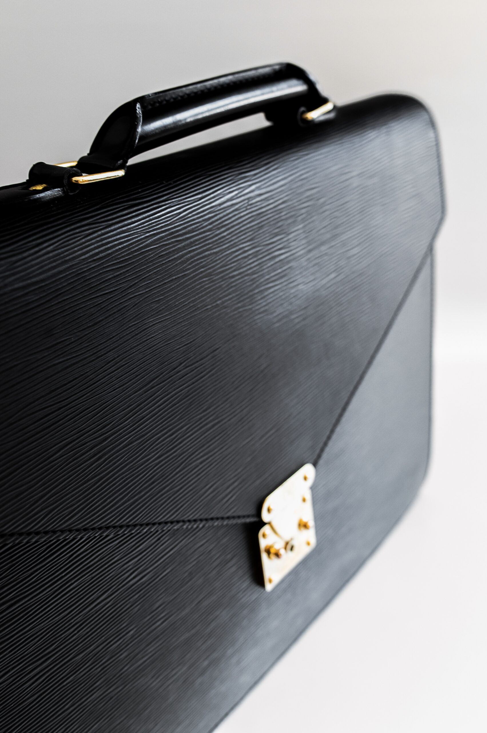 LOUIS VUITTON SERVIETTE CONSEILLER BAG - Image 2