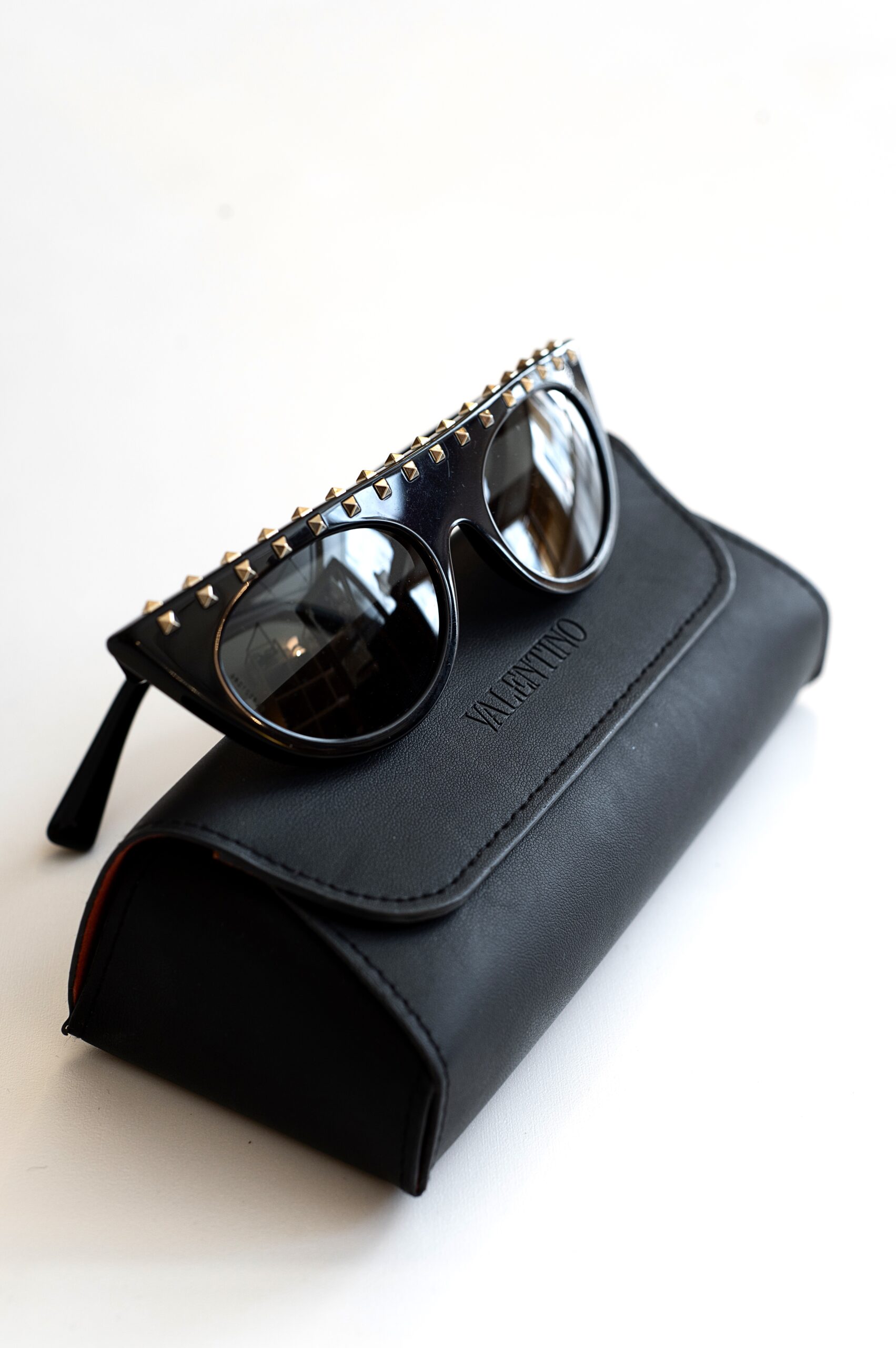 VALENTINO SUNGLASSES